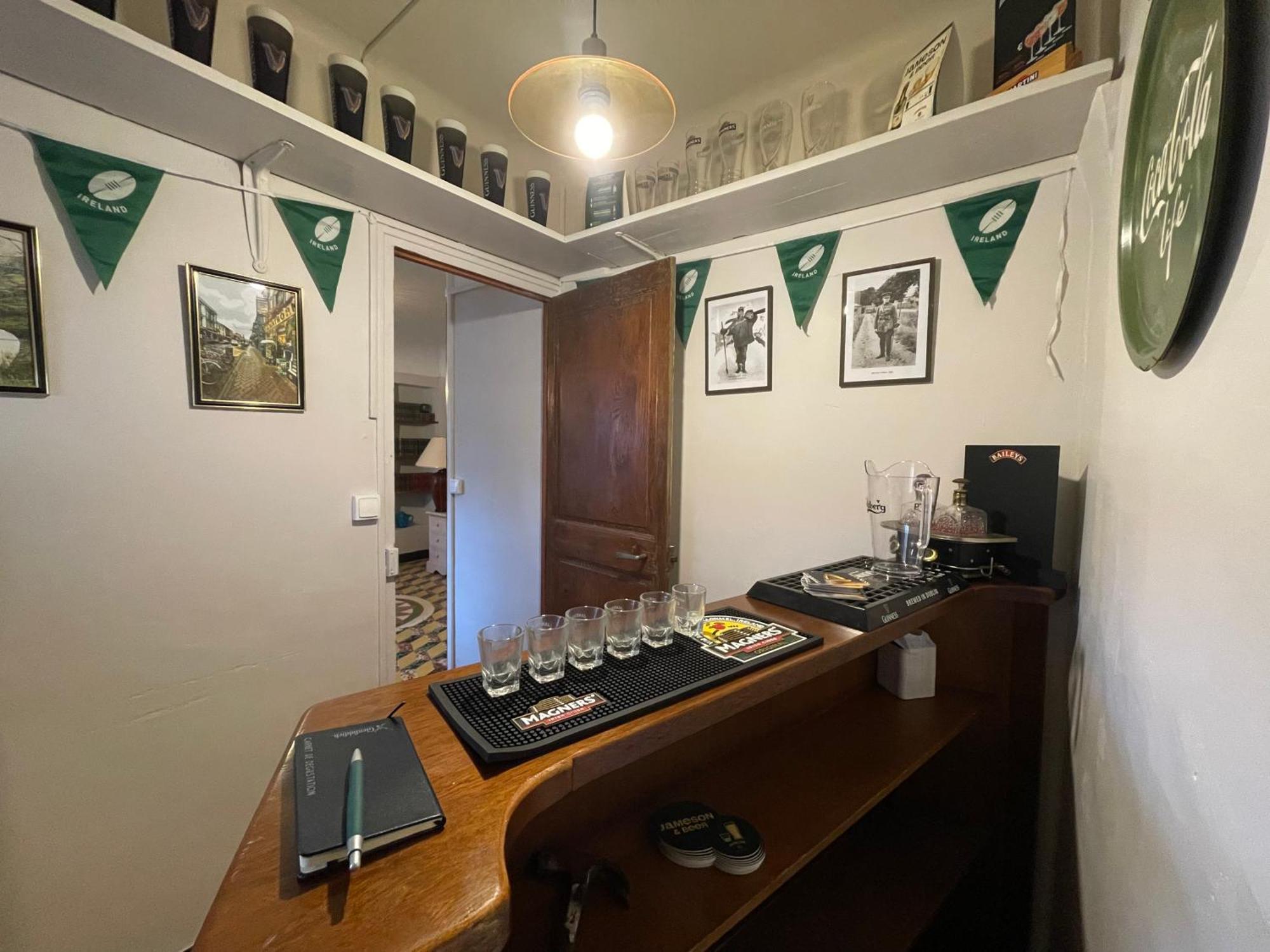 Maison Petit Arago Avec Roof Terrace Et Parking Prive Сasa de vacaciones Carcasona